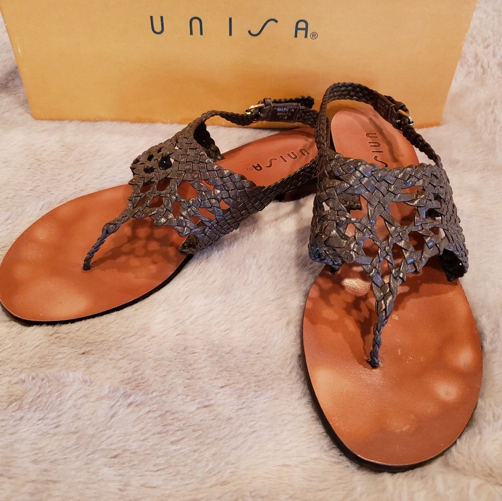 💥3/$15 SALE💥 Unisa "Lavern" 7.5